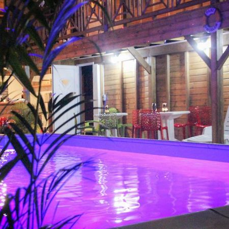 Residence Fruit De La Passion Caliente Сент-Анн Экстерьер фото