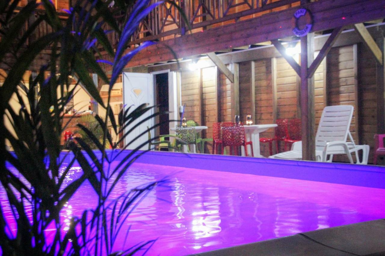 Residence Fruit De La Passion Caliente Сент-Анн Экстерьер фото