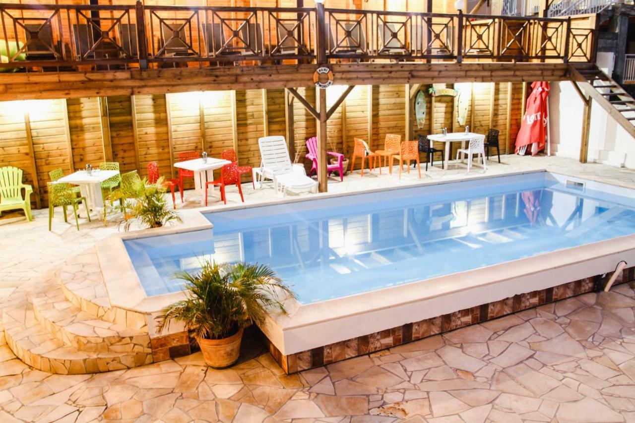 Residence Fruit De La Passion Caliente Сент-Анн Экстерьер фото